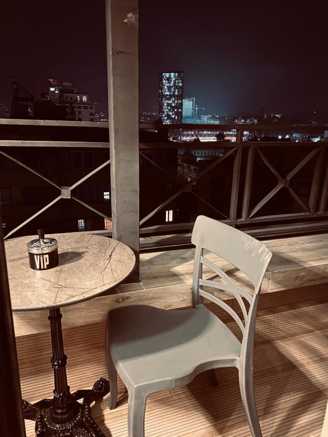 Deluxe Rooms In Blloku Area Тирана Экстерьер фото